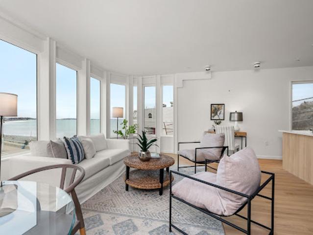 Apartment for sale in Hull, Massachusetts
