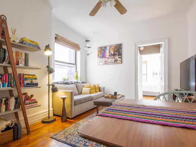 Apartment for rent in Arverne, New York