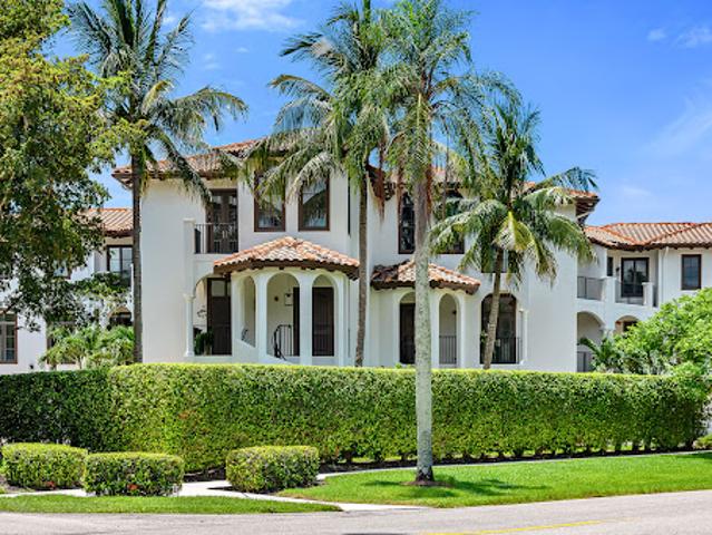 Apartment for sale in Naples, Florida