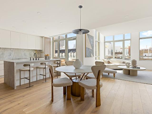 Apartment for sale in Arverne, New York