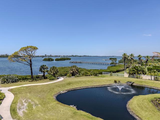 Apartment for sale in Osprey, Florida