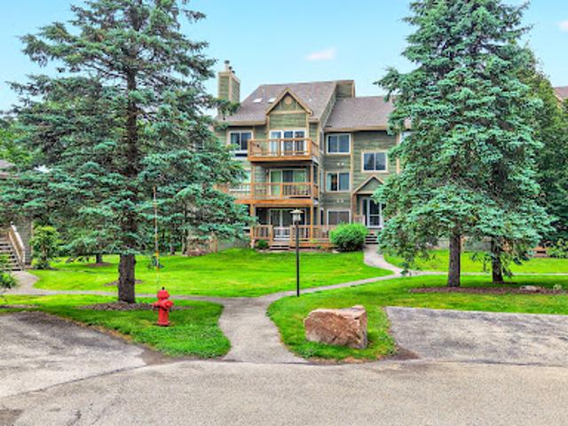 Apartment for sale in Hidden Valley, Pennsylvania