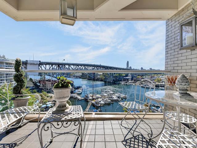 Apartment for sale in Vancouver, British Columbia