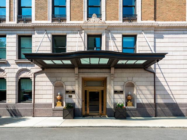 Apartment for sale in Chicago Park, Illinois