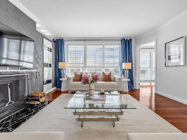 Apartment for sale in Woburn, Ontario