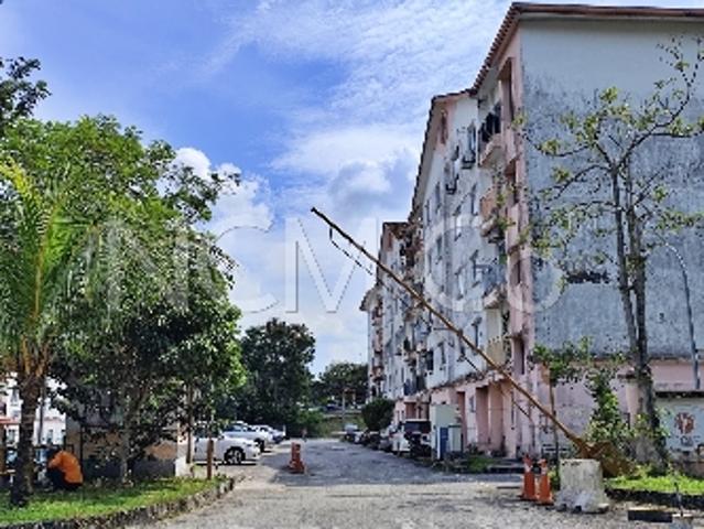 Apartment for sale in Country Heights Damansara, Kuala Lumpur