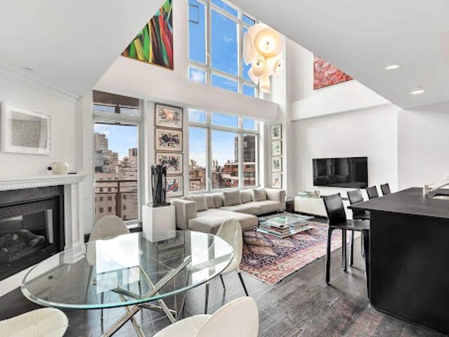 Apartment for sale in Arverne, New York