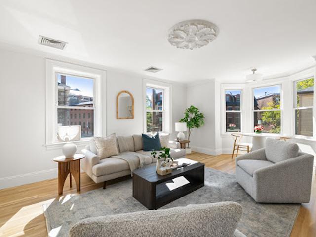 Apartment for sale in Boston, Massachusetts