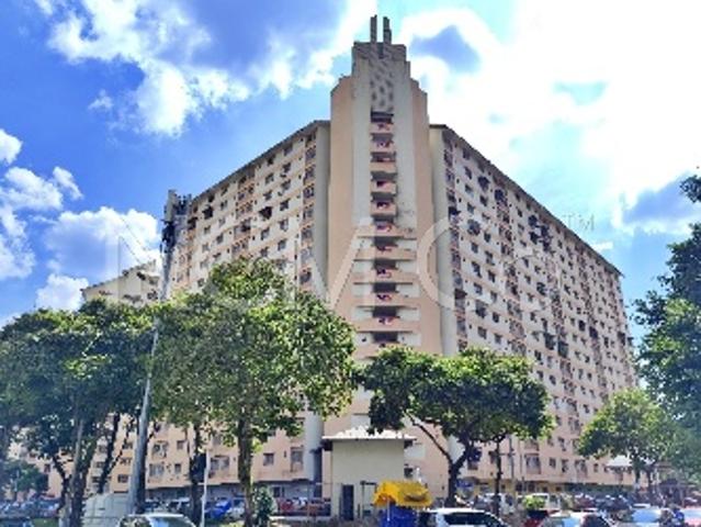 Apartment for sale in Kuala Lumpur, Country Heights Damansara