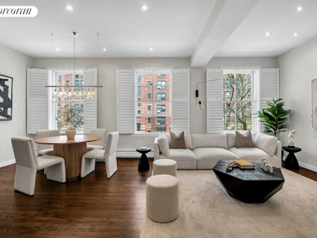 Apartment for sale in Arverne, New York