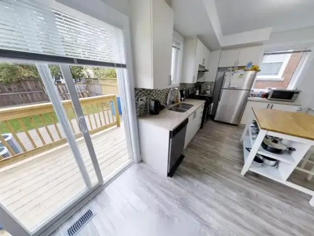 Apartment for rent in Mulhurst Bay, Ontario