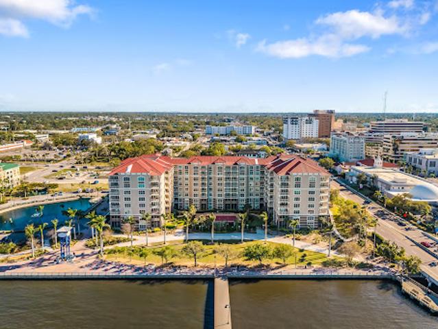 Apartment for sale in Bradenton, Florida