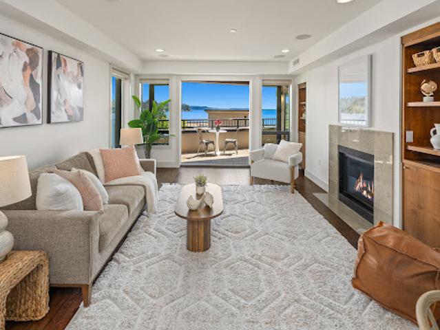 Apartment for sale in Kirkland, Washington