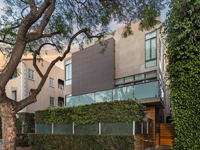 Apartment for sale in West Hollywood