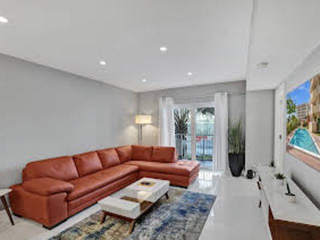 Apartment for sale in Fort Lauderdale Apartment for sale in Fort Lauderdale