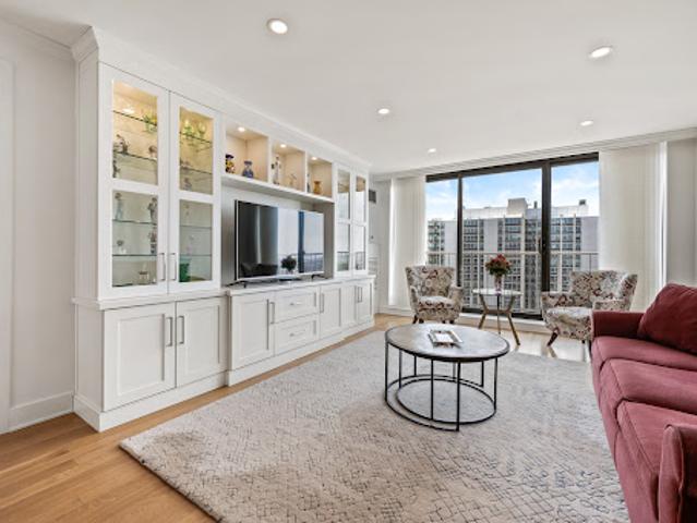 Apartment for sale in Chicago Park, Illinois