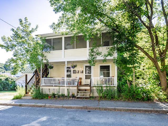 Apartment for sale in New Hampshire