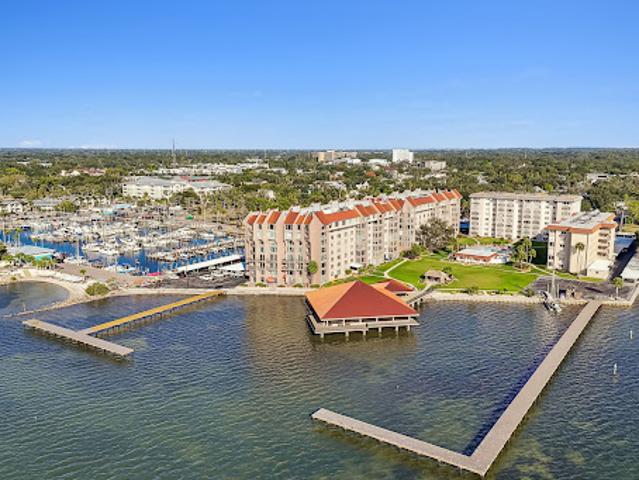 Apartment for sale in Dunedin, Florida