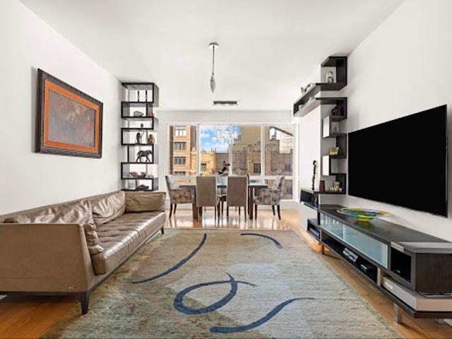 Apartment for sale in Arverne, New York
