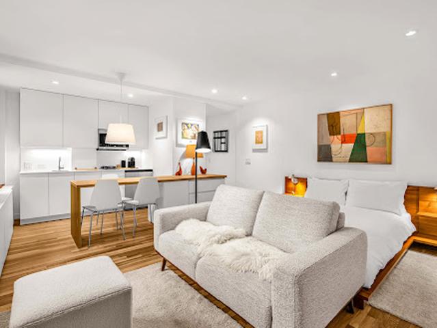 Apartment for sale in Arverne, New York