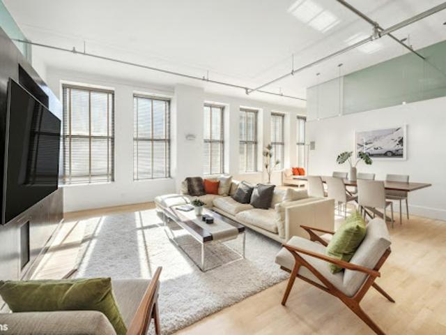 Apartment for sale in New York, Arverne