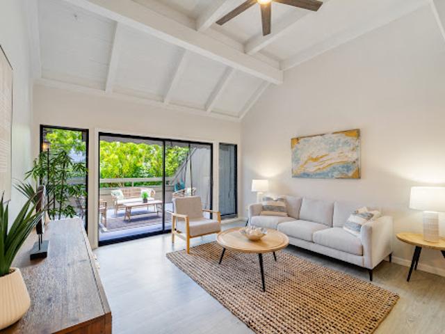 Apartment for sale in Kaneohe, Hawaii