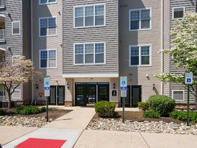 Apartment for sale in Ewing Township, New Jersey