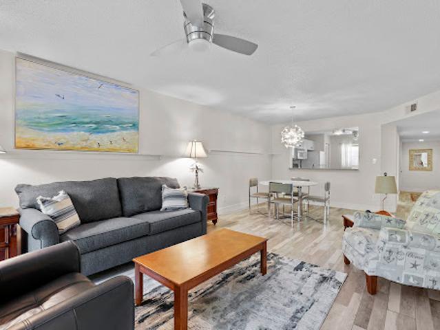 Apartment for sale in Naples, Florida