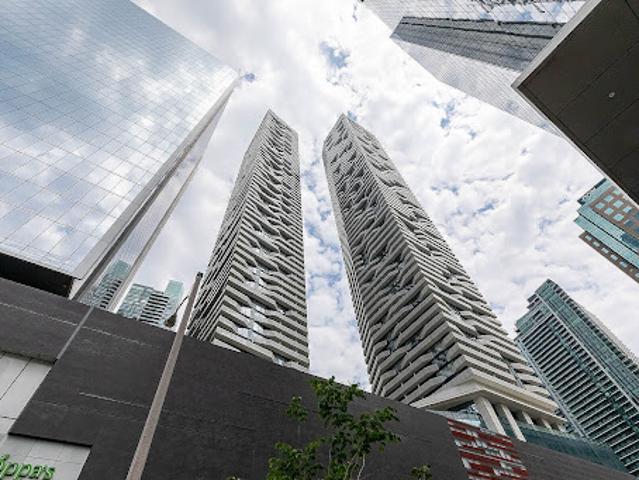 Apartment for sale in Woburn, Ontario