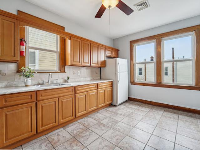 Apartment for rent in Newark Apartment for rent in Newark