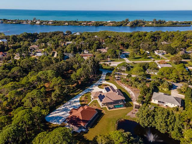 Apartment for sale in Englewood, Florida