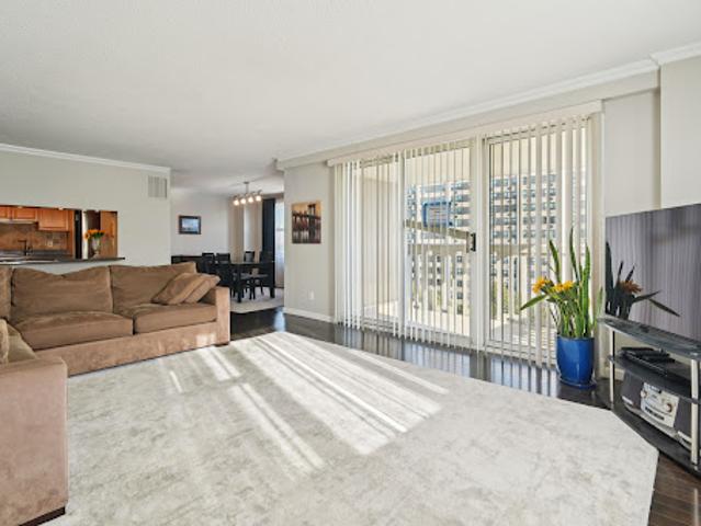 Apartment for sale in Fort Lee, New Jersey