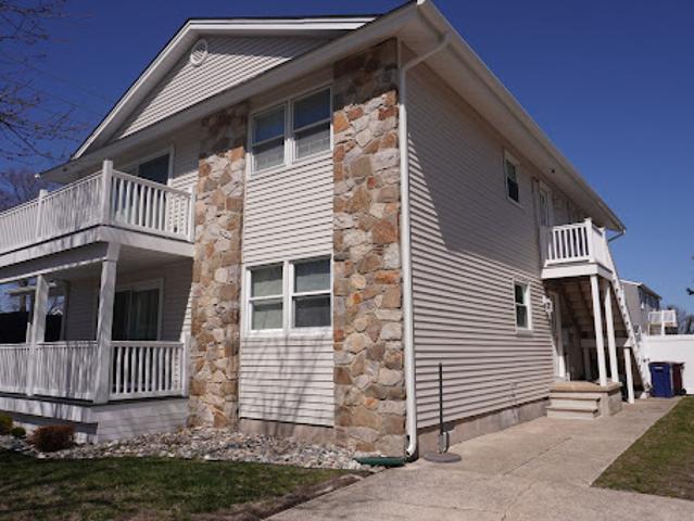 Apartment for sale in Ventnor City, New Jersey