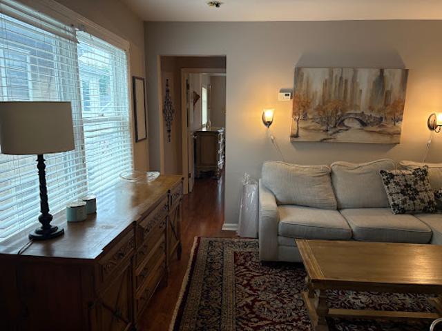 Apartment for rent in Summit