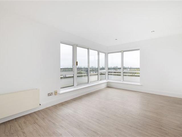 Flat for sale in Bluebell, Dublin