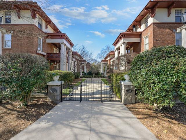 Apartment for sale in Atlanta