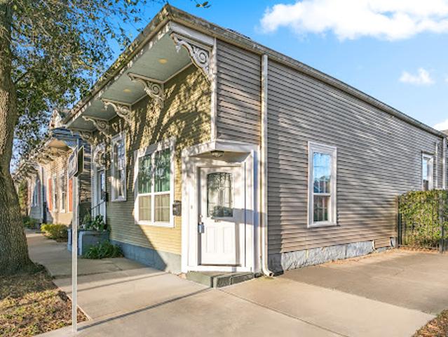Apartment for sale in New Orleans, Louisiana