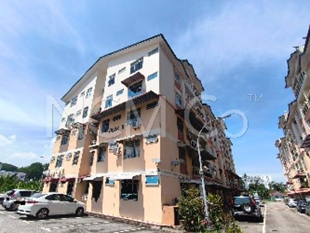 Apartment for sale in Malaka