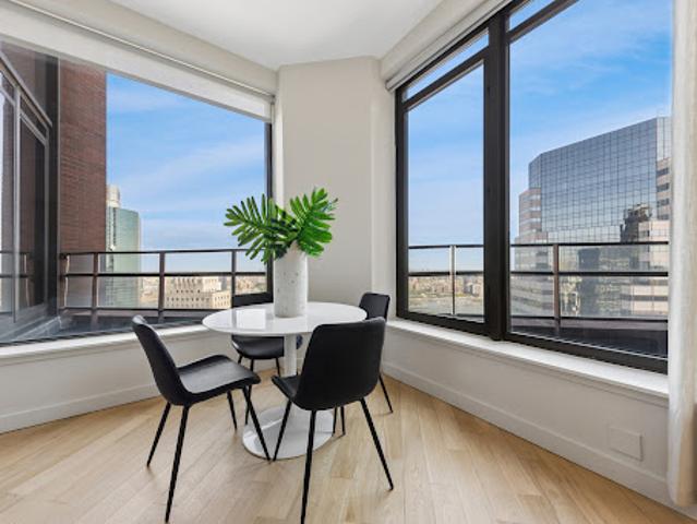 Apartment for sale in Arverne, New York