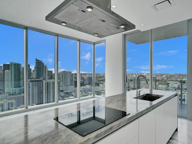 Apartment for sale in Miami, Florida