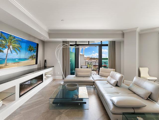 Apartment for sale in Naples, Florida