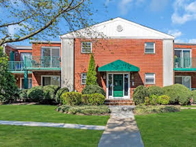 Apartment for sale in Long Branch