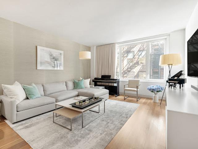 Apartment for sale in Arverne, New York