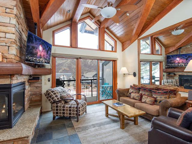 Apartment for sale in Snowmass Village, Colorado
