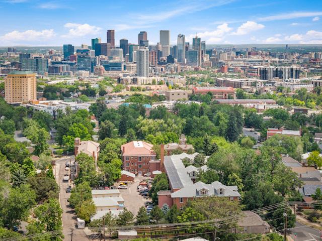 Apartment for sale in Denver, Colorado