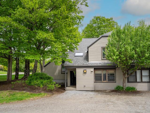 Apartment for sale in Bennington, Vermont