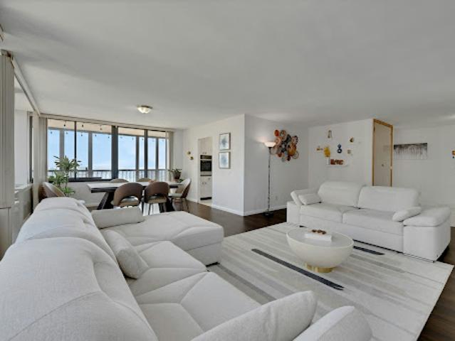 Apartment for sale in Cliffside Park, New Jersey