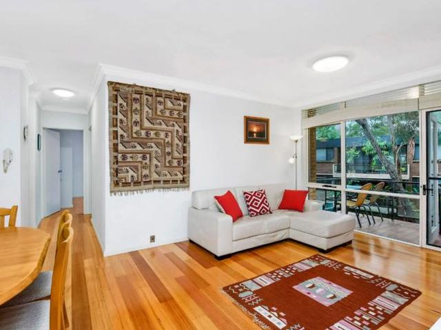 Apartment for rent in Lower North Shore, Sydney