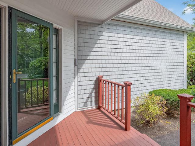 Apartment for sale in Mashpee, Massachusetts
