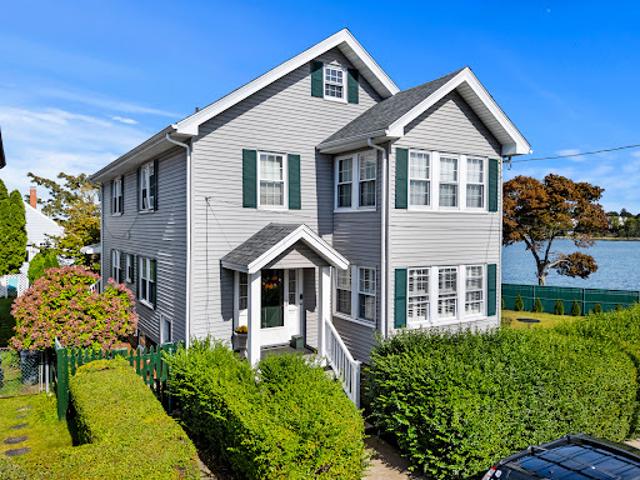 Apartment for sale in Salem, Essex County